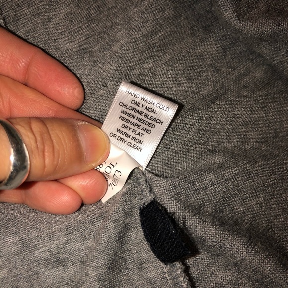 Banana Republic Grey Cardigan Soft Basic Chic - Picture 5 of 10